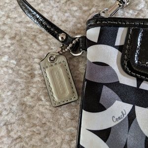 Coach Bags - COACH Small Wristlet Coach Bags - COACH Small Wristlet